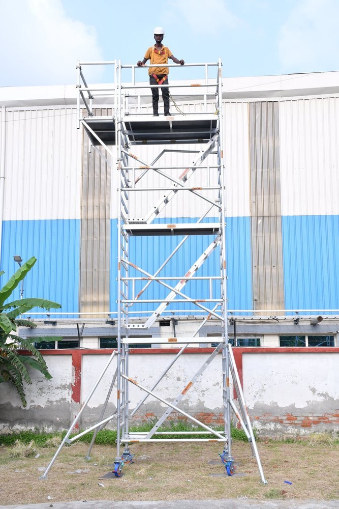 Double Width मोबाइल Aluminium Scaffolding Tower 