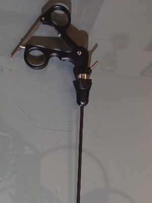 Laparoscopic Crossi Grasper - Instruments Type: Hands Instruments