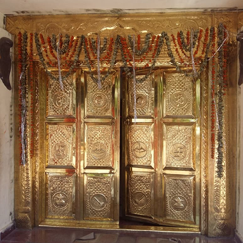 मंदिर पीतल का दरवाजा