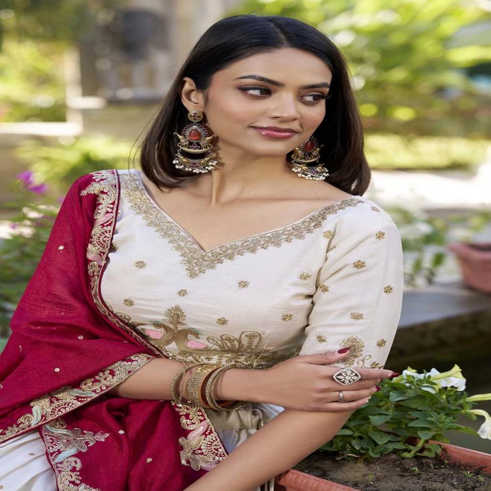 Lehngha Choli