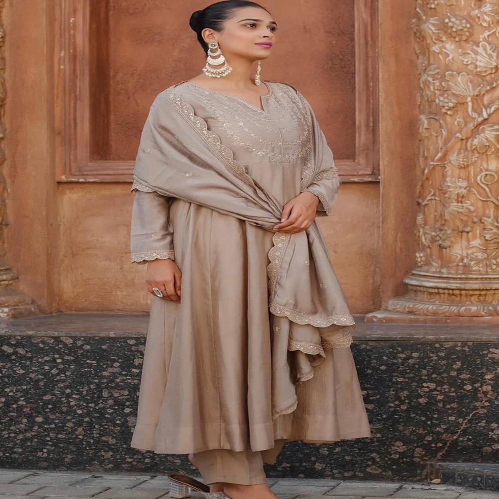 Womens Pakastani 3 Piece Heavy Collection