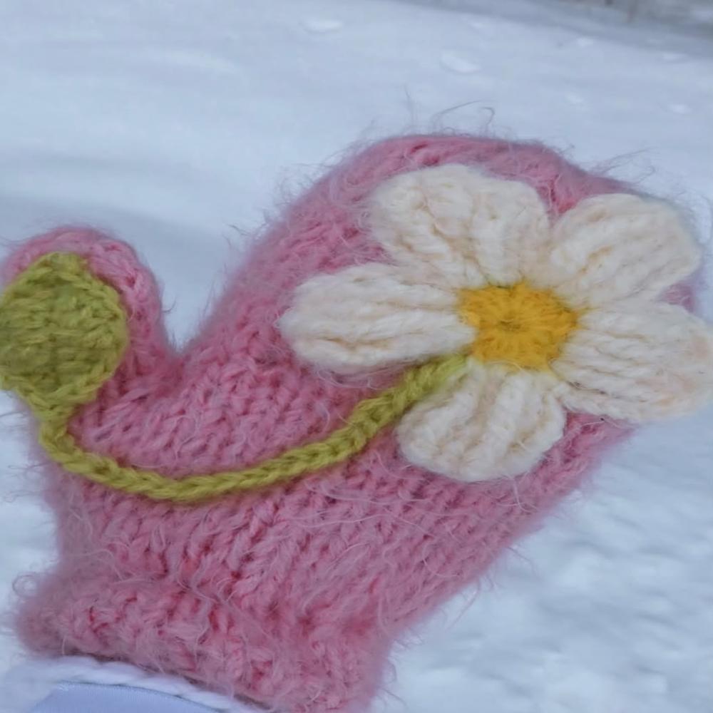 Pink Petal Mittens