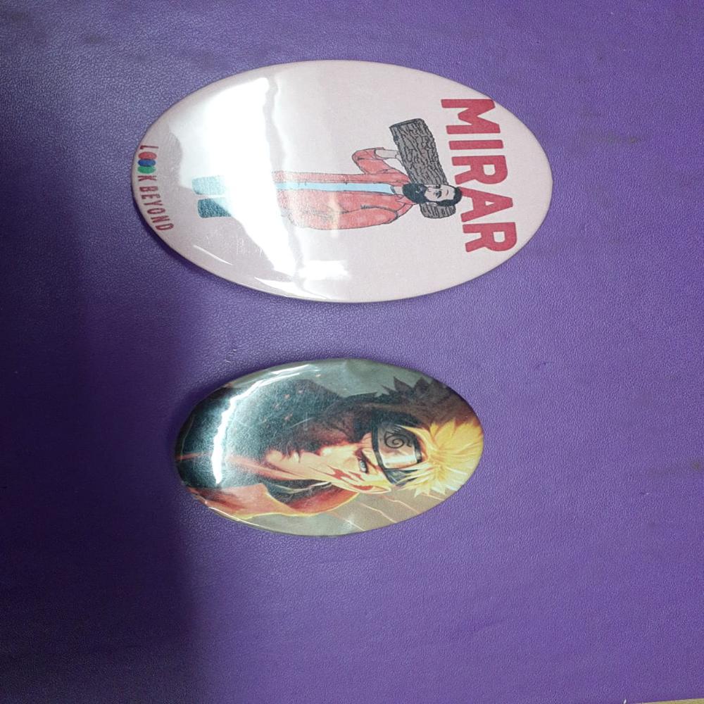 Badges 44 Mm - Color: Yellow