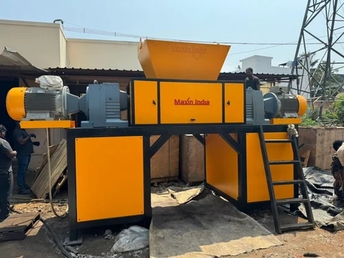 Raffia Crushing Machine