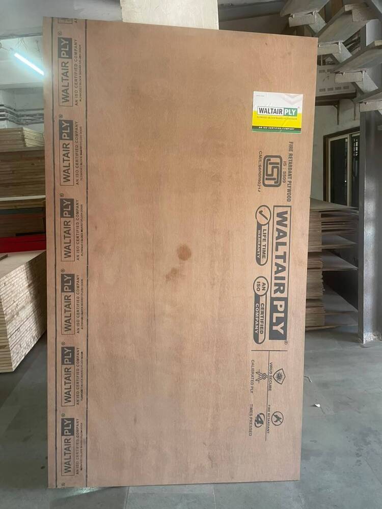 Fire Radiant Plywood - Wood Veneers 8ft x 4ft Natural Wood, Fire Retardant Phenolic Resin, IS:5509 Compliant, BWR Grade, Low Smoke Emission