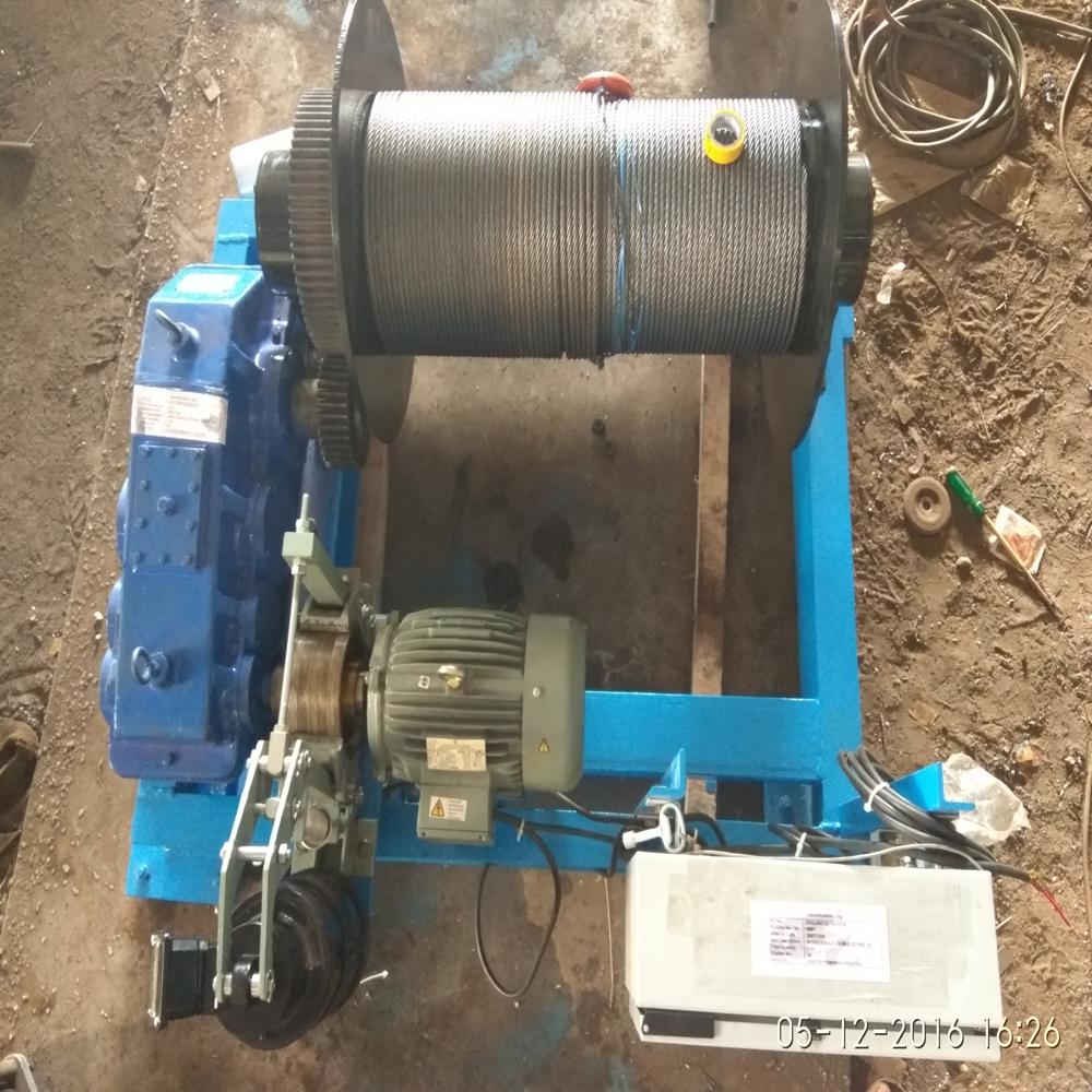 Electric Winch Machine