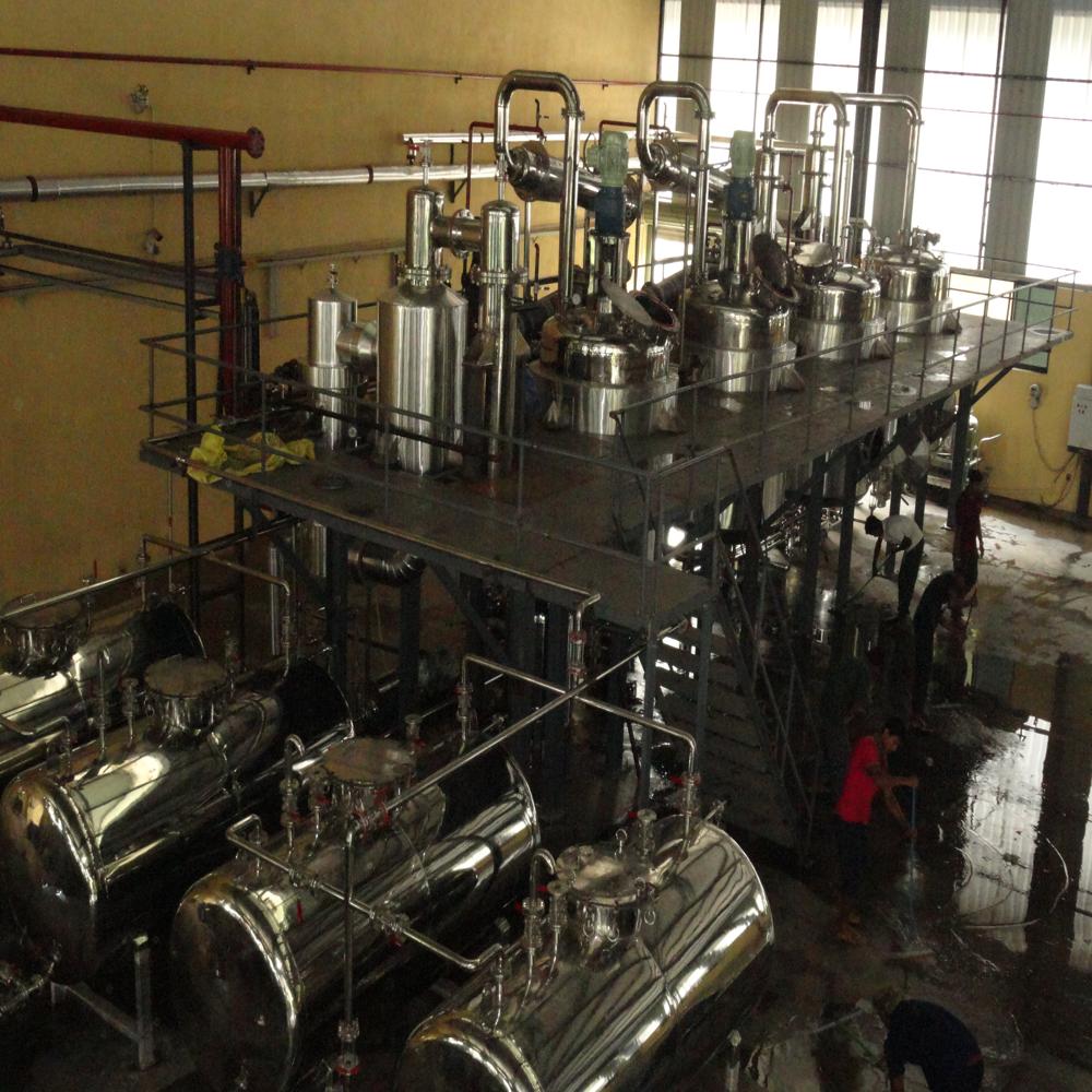 Red Color Extraction - Stainless Steel 304/316, 12x8x10 M, Silver | Automatic, Cip System, Explosion-proof Controls, Batch/continuous Extraction