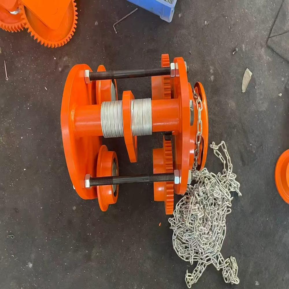  Crown Power Gear Travelling Trolley With 3 Meter Chain(Capacity-2 Ton)