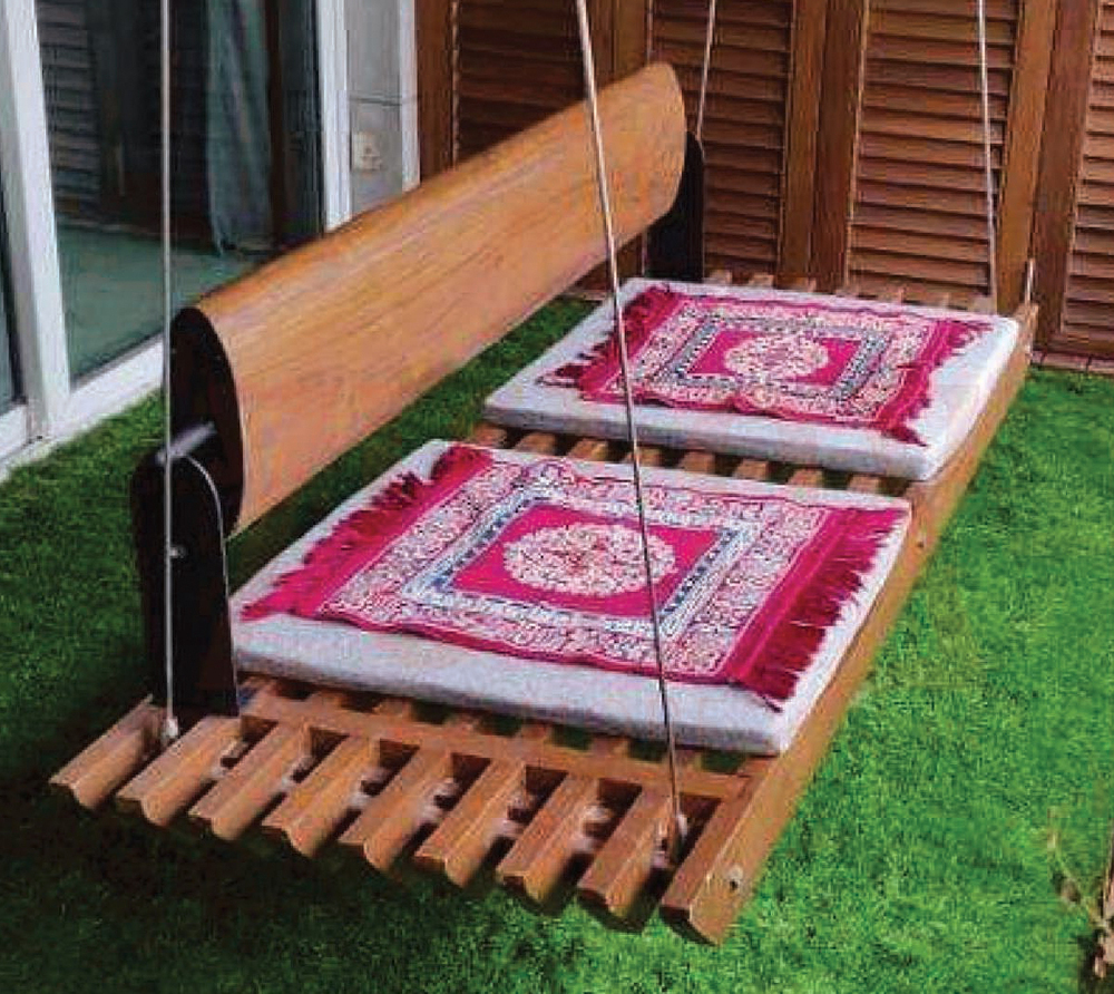 ZM18 Wooden Swing With SS Rope