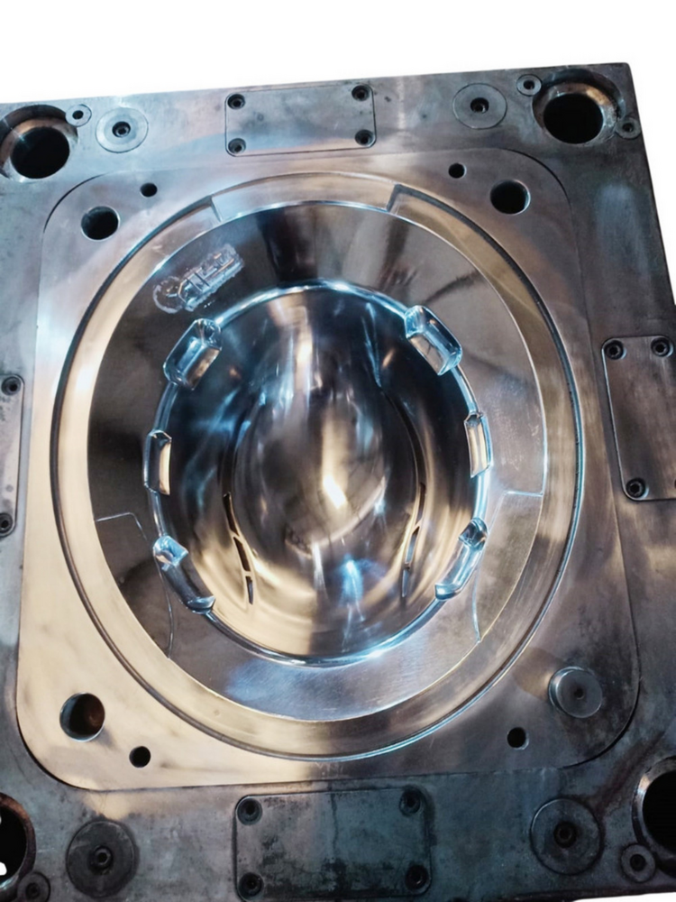 Plastic Injection Mould - Color: Silver