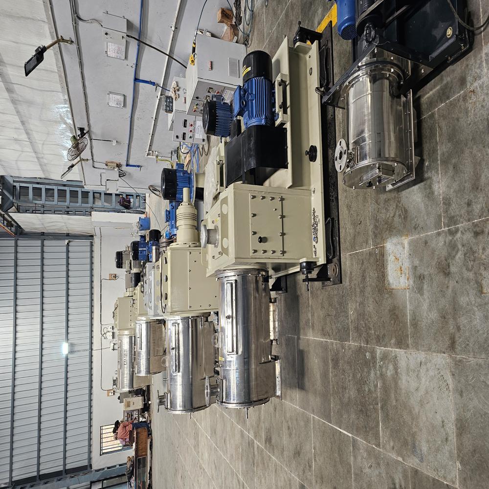 Continuous Type Centrifuge Machine