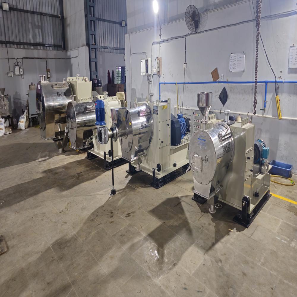 Two Stage Titanium Alloy Pusher Centrifuge