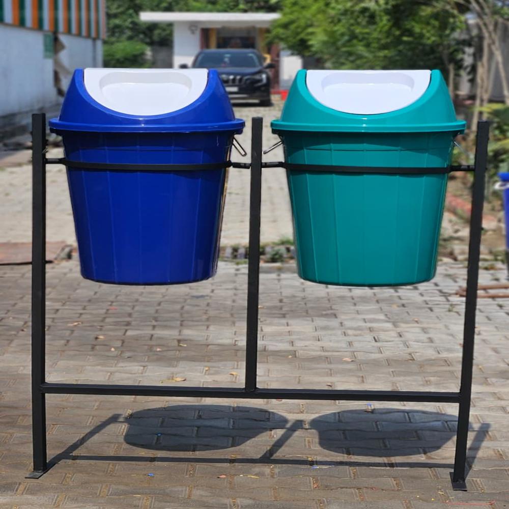 Outdoor Swing Dustbin with Ms Stand 60L