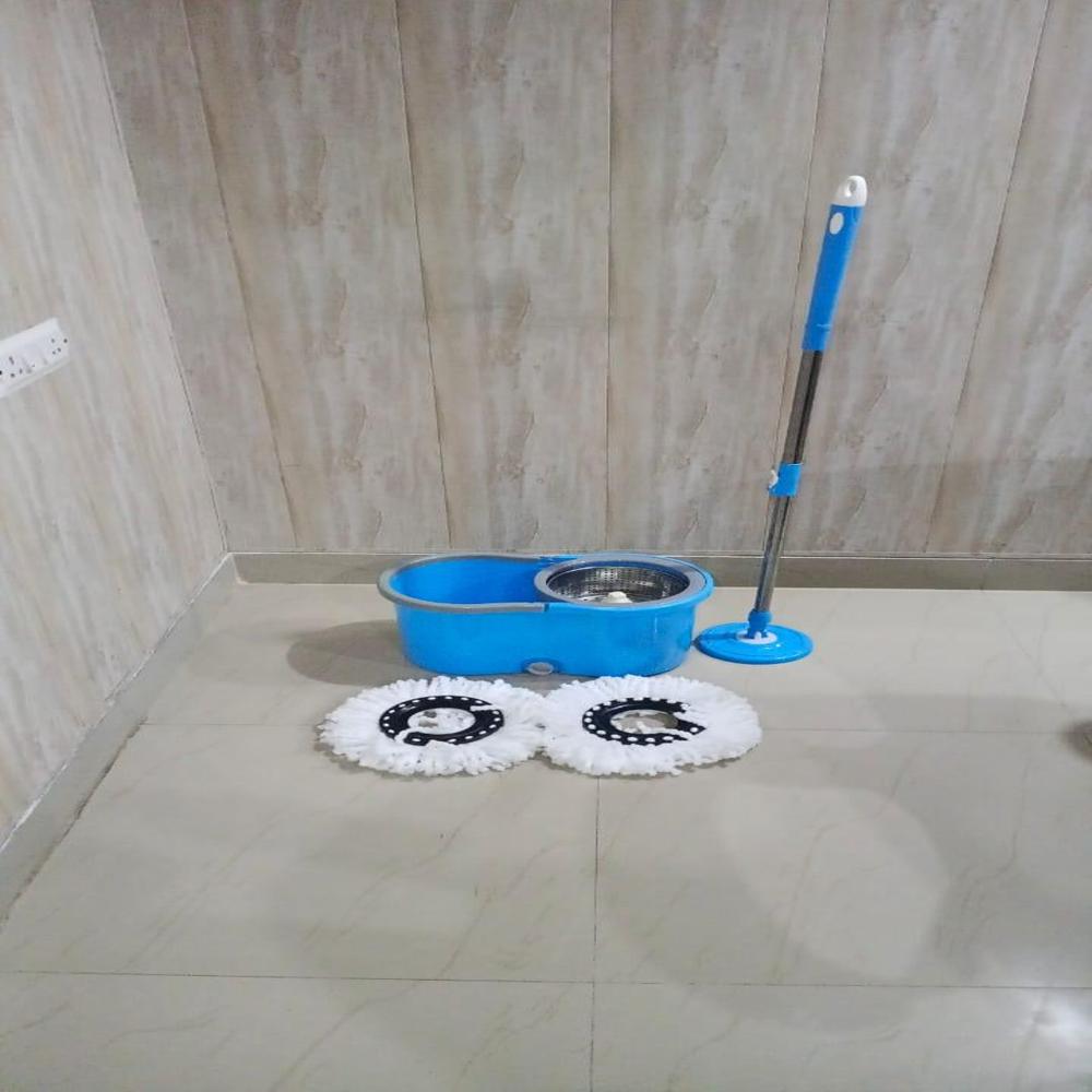 House Cleaning Mop Bucket