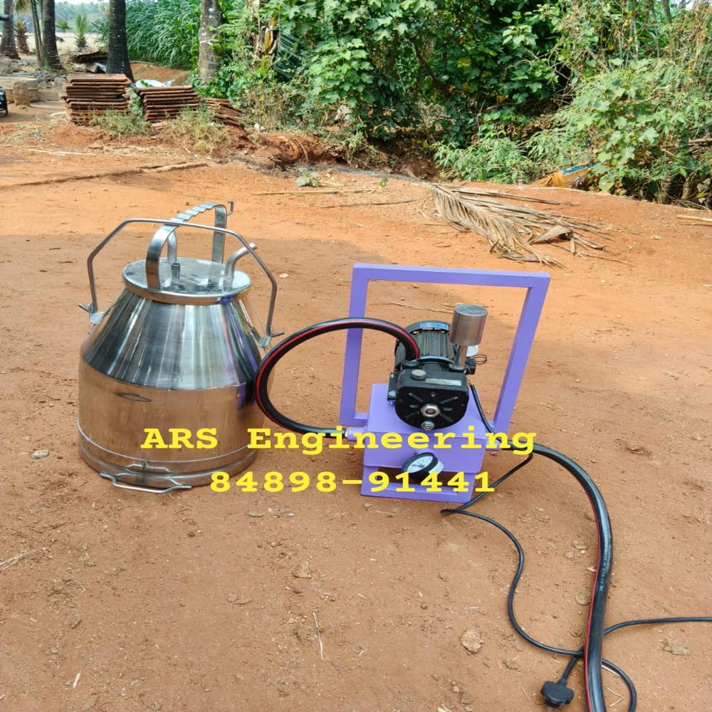 Smart Kutty Milking Machine