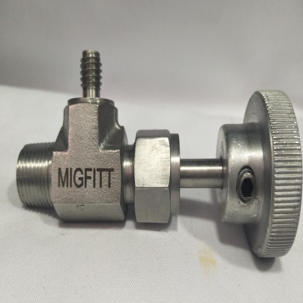 Flow Metering Valve - Port Size: 1/4 Inch