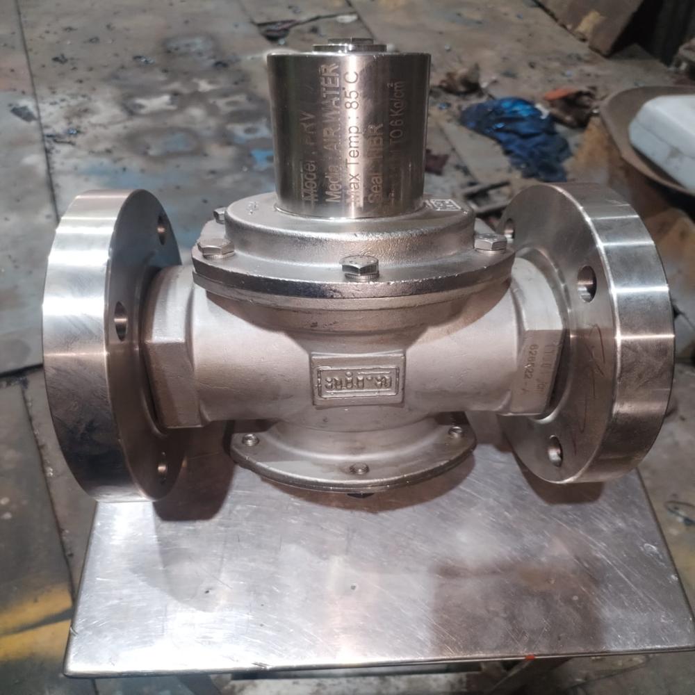 Pilot Operated Multi Functional Pressure Reducing Valve - Color: Silver