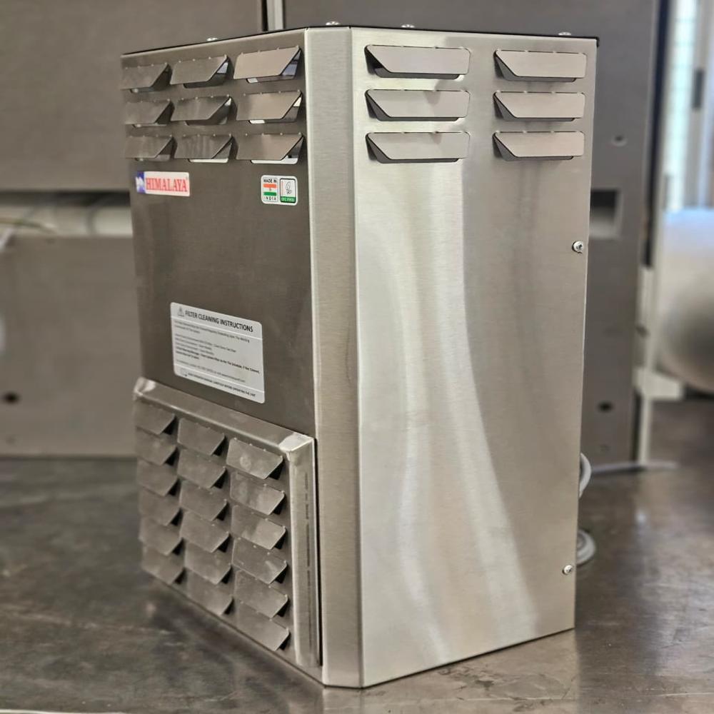500 Watt Panel Air Conditioner - Color: Gray