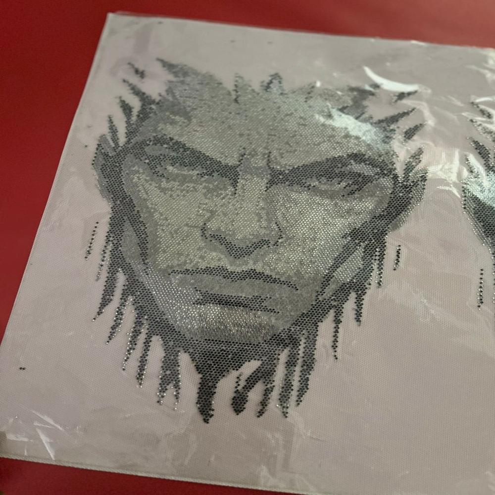 Premium Wolf Face Hotfix Rhinestone Transfer Sticker | Crystal Wolf Heat Transfer Design For Garments - Features: Easy To Apply
