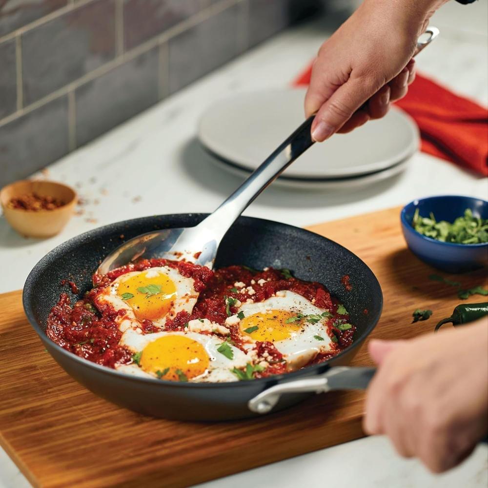 Circulon A1 Series with ScratchDefense Technology Nonstick Induction Frying Pan/Skillet, 25 CM 81836