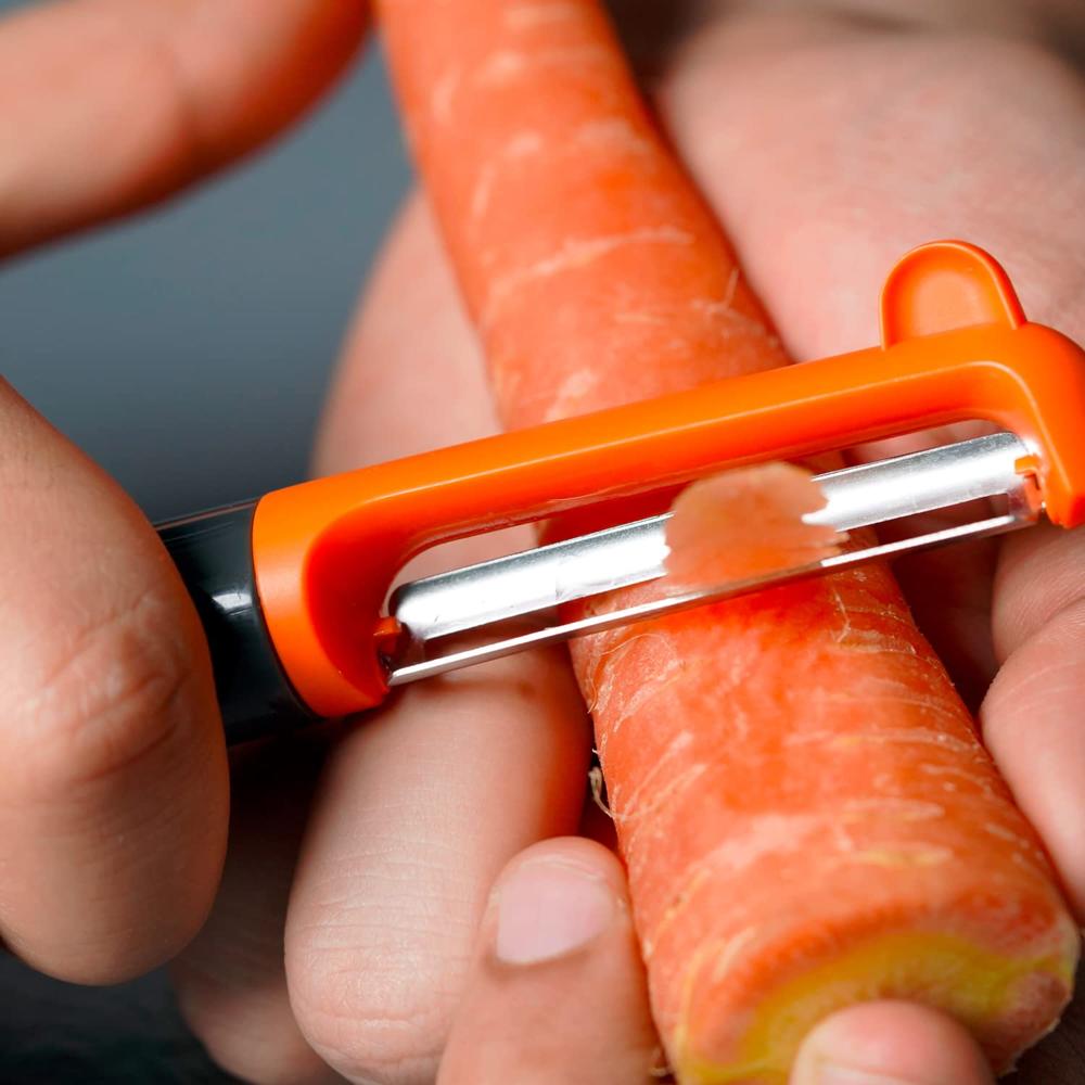 Meyer Swivel Peeler for Vegetables with Blade Cover Protector | Kitchen Accessories Items | Vegetable Cutter | Kitchen Tools | Vegetable Slicer, Orange 48702
