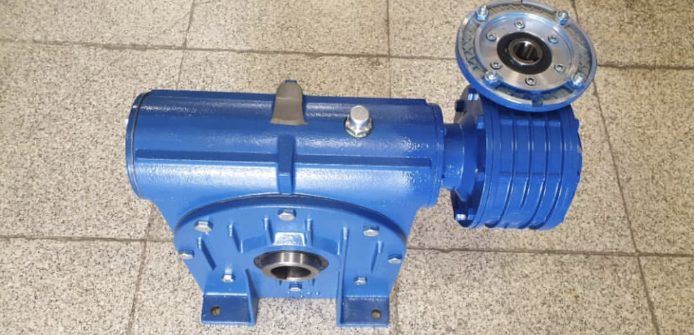 Round Body Worm Gear Reducer / Worm Gearbox