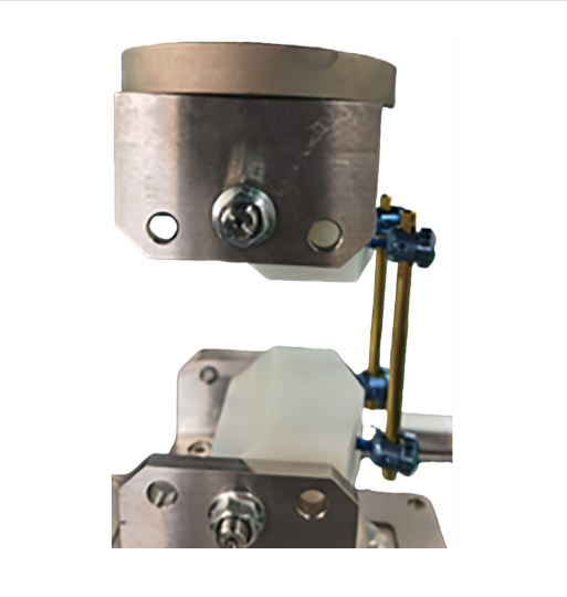 Spinal Pedicle Screw-Rod System Compression Fatigue Testing Machine - Stainless Steel & High-Strength Alloy, 650x400x850 mm, Microprocessor Control, ASTM F1717/F1798 Compliance