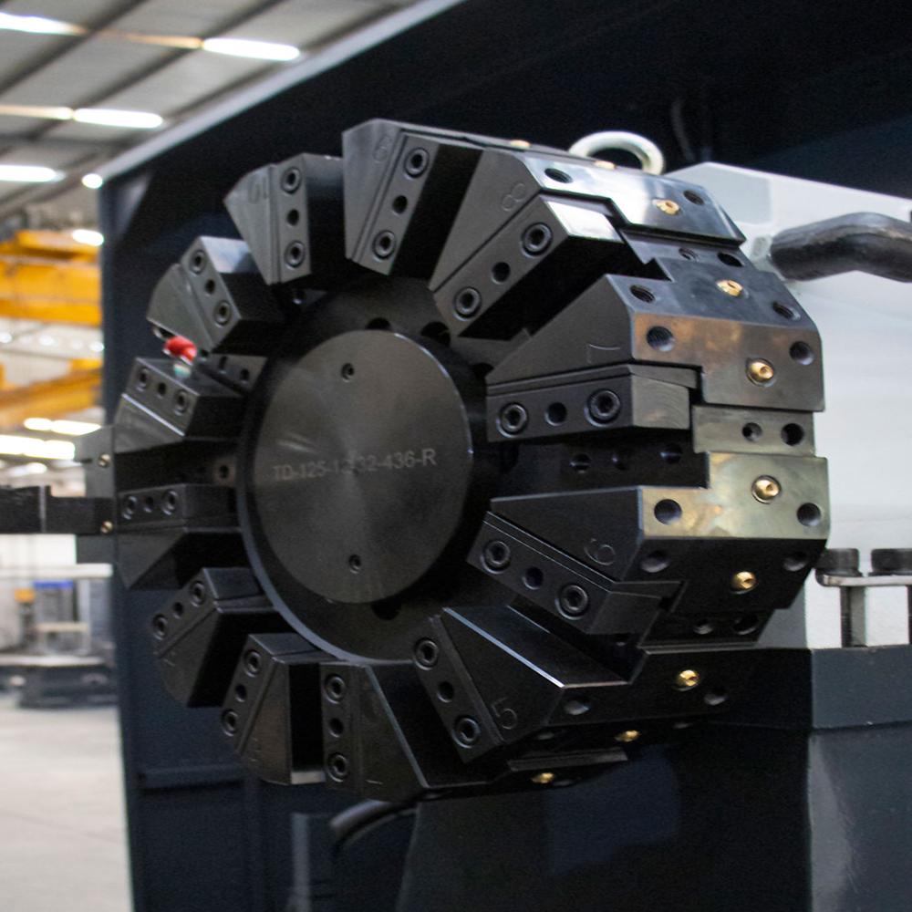 Flatbed Cnc Machine - Capacity: Max Turning Length 1000 Mm