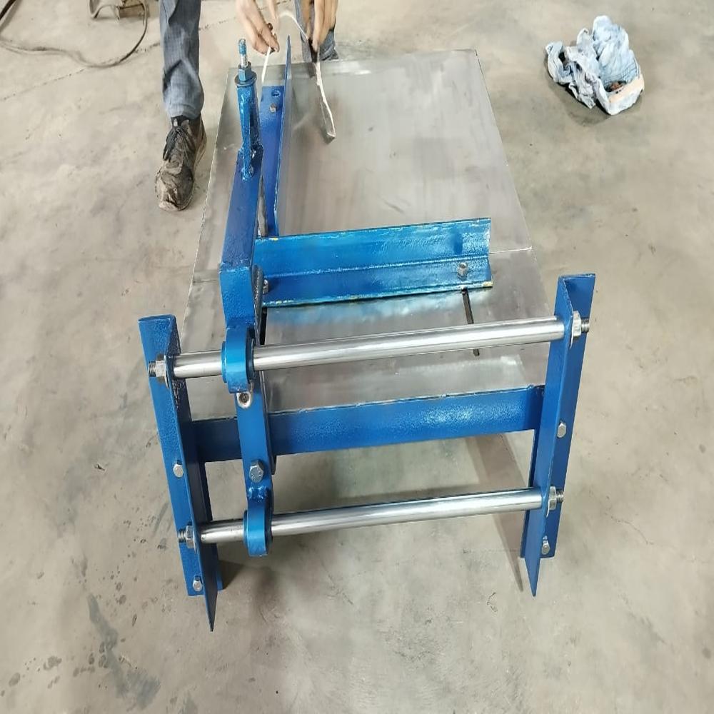 Manual Gola Cutting Machine