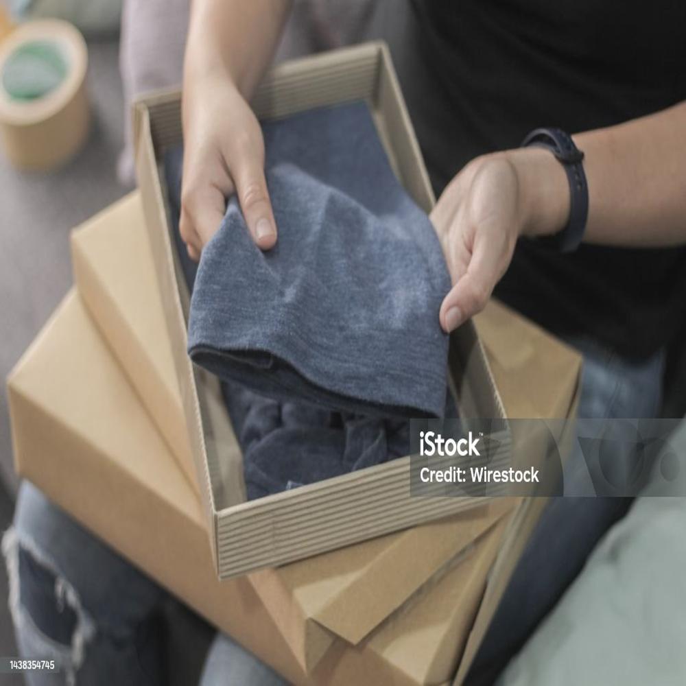 Corrugated Box Shirt And Saree Packaging Boxes , Kraft Paper