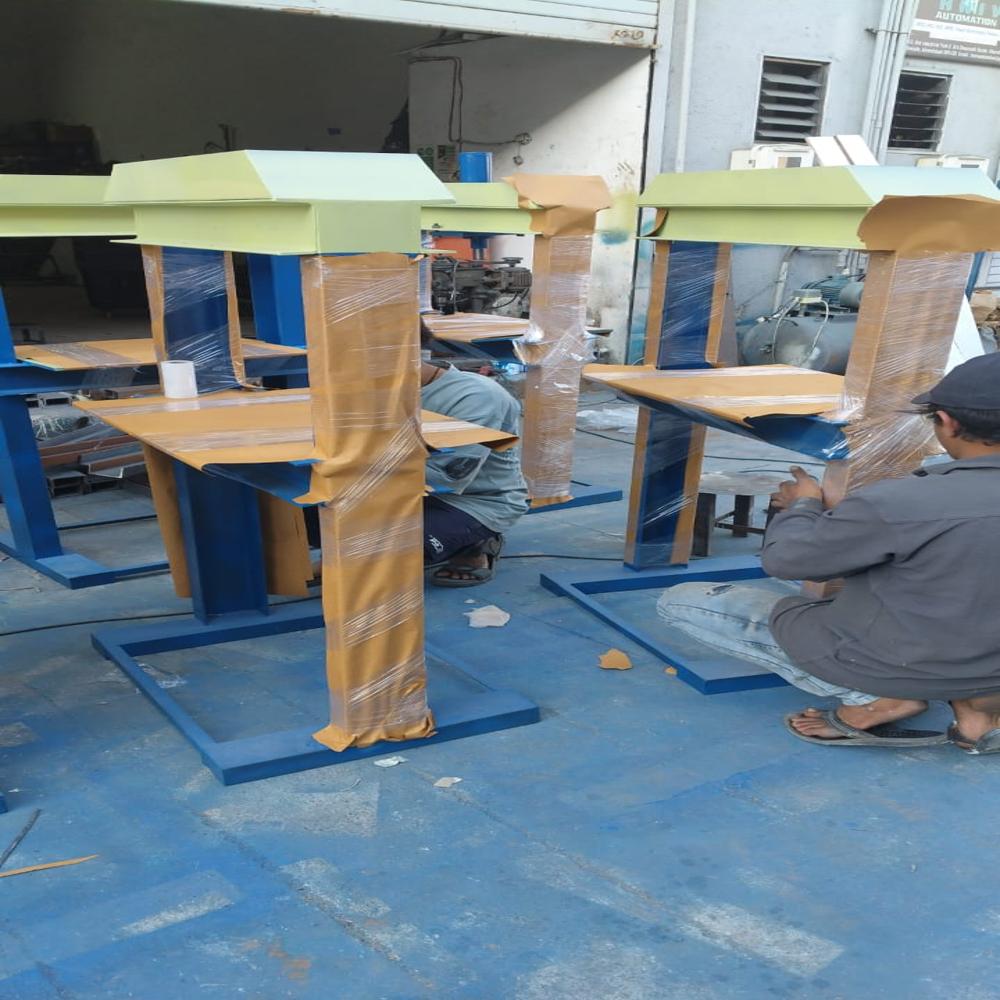 Fully Automatic Chain Model Single Die Papar Plate Machine - Capacity: 45 To 50 Kg 8 Hour Kg