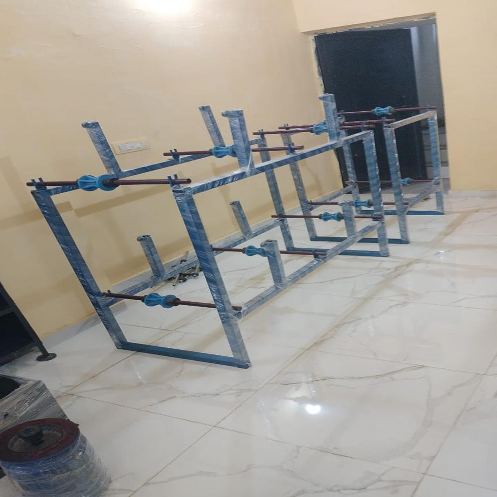 Wrinkle Plate Machine - Capacity: 80-90 Kg