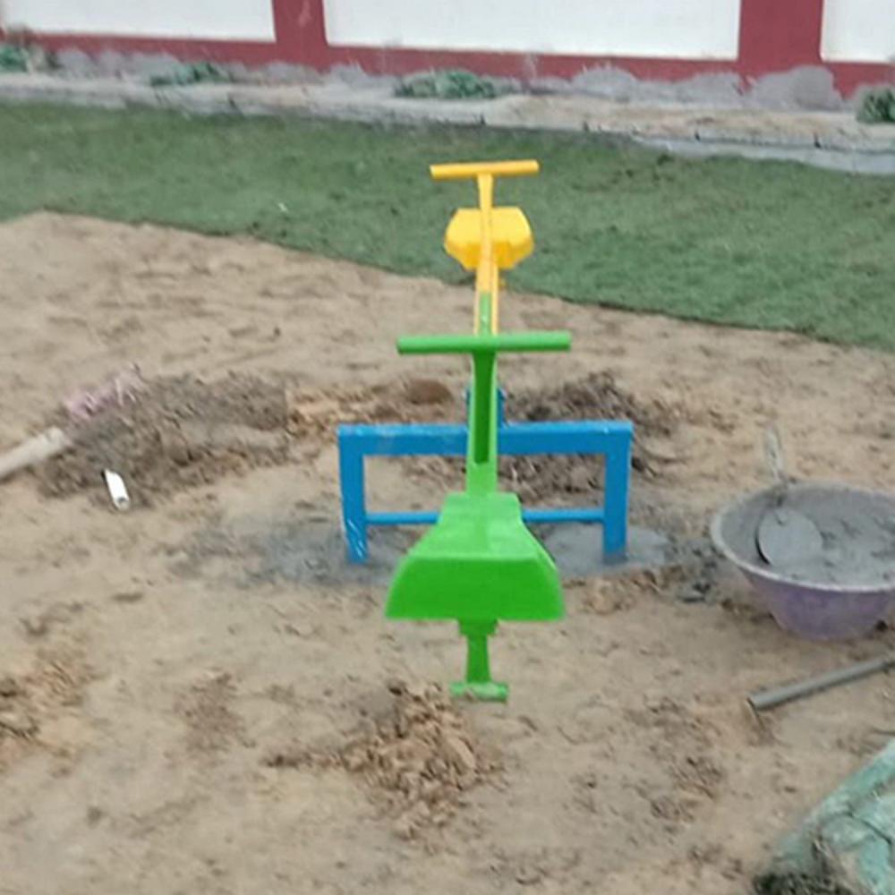 Children See Saw