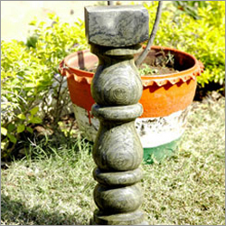 सजावटी बलुआ पत्थर का स्तंभ