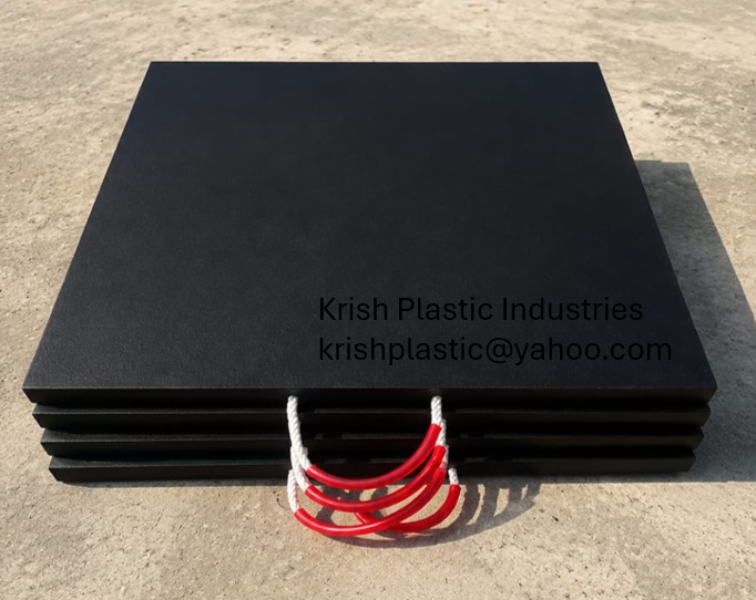 Crane Outrigger Pads - Color: Black