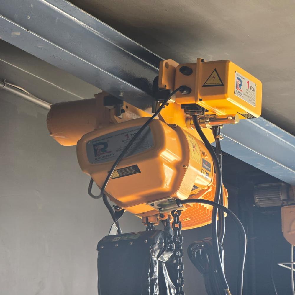 Electric Chain Hoist With Travelling Trolley