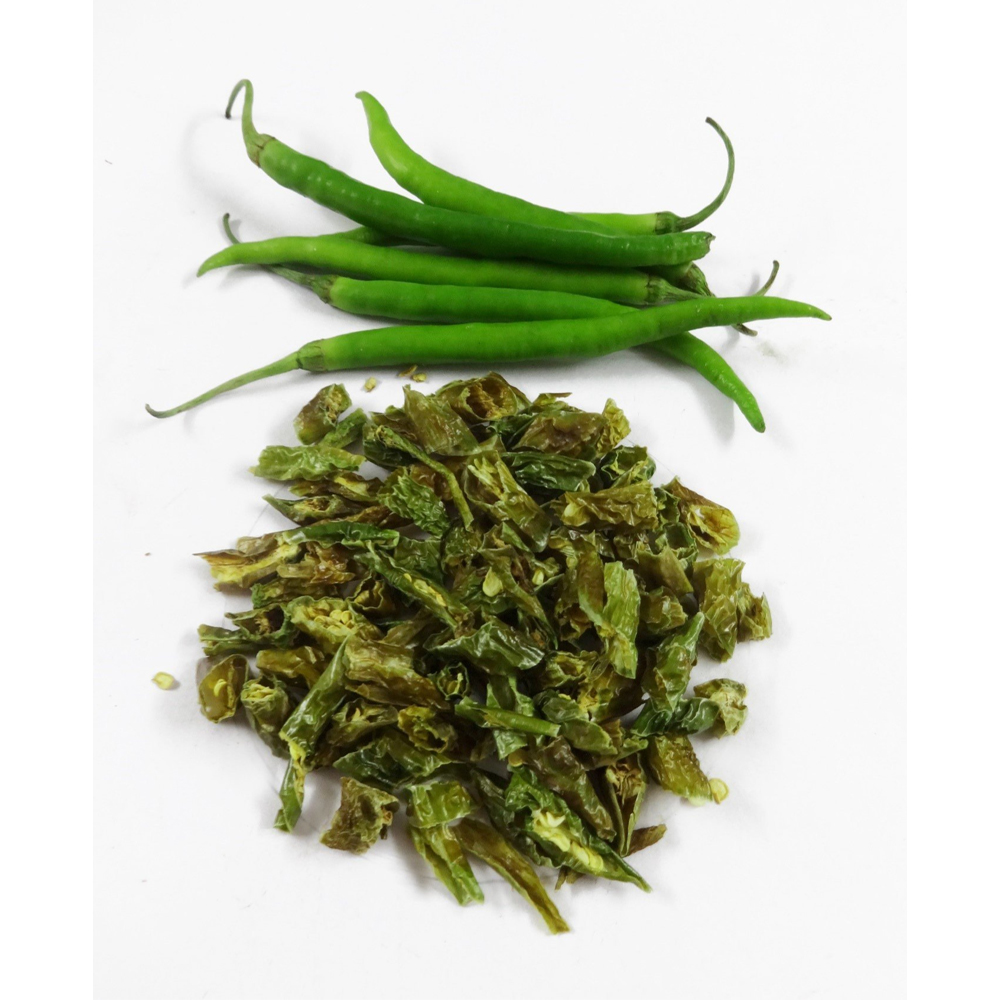 Green chili flakes