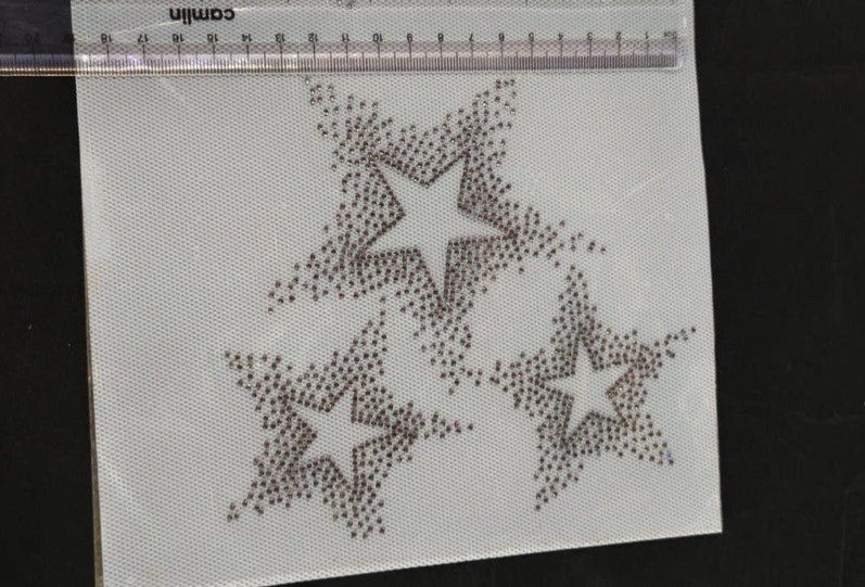 Premium Star Rhinestone Heat Transfer Sticker | Crystal Hotfix Glitter Star Design For T-Shirts, Hoodies & Fashion Garments - Features: Easy To Apply