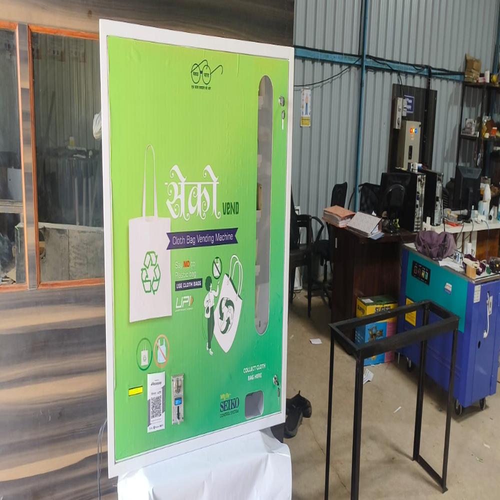 SCS CBVM A 100 Cloth Bag Vending Machine
