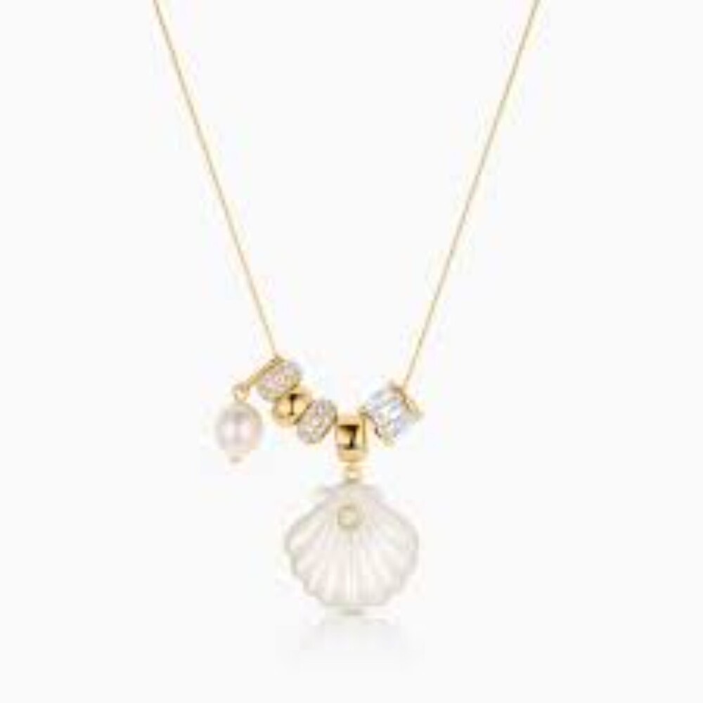 Mother of Pearl Shell Necklace