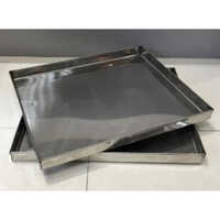 Spt007 Commercial Stainless Steel Oven Tray - 18x13 Inches, Polished Mirror Finish, Raised Edges, Stackable Design