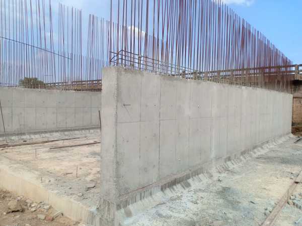 12ft Retaining Pouring Wall - Color: Grey