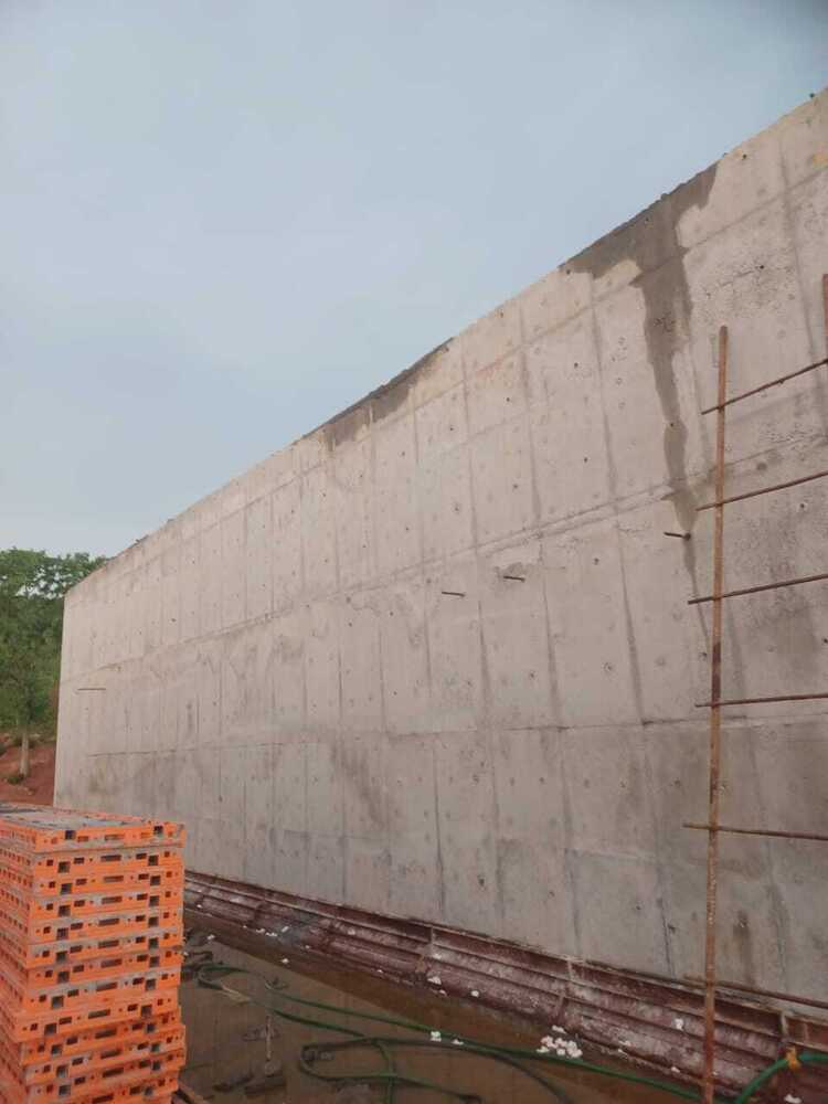12ft Retaining Pouring Wall - Color: Grey