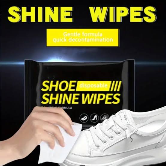 Shoe shine wipes