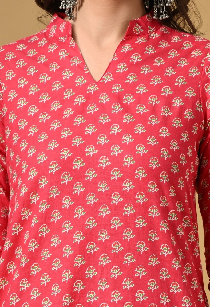 Women's Casual Ethnic Design Rayon Red Kurta Set with Pants