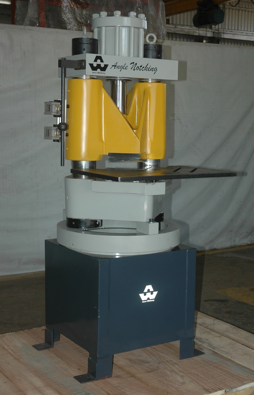 ऐंगल नॉटचिंग मशीनें