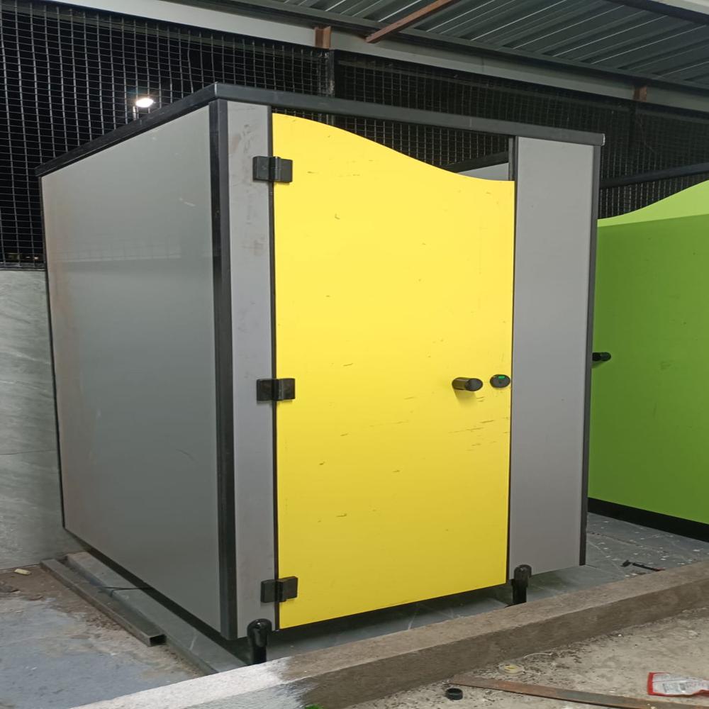 Public Toilet Cubicles