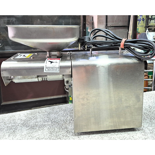 Oil Expeller Machine
