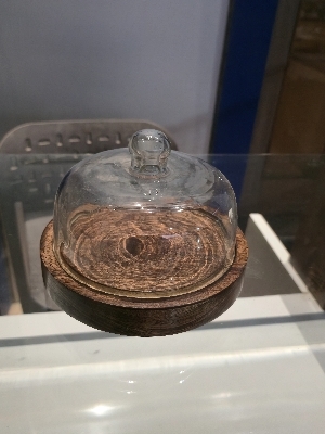 6" Glass Dome With Wooden Base - Color: Transparent