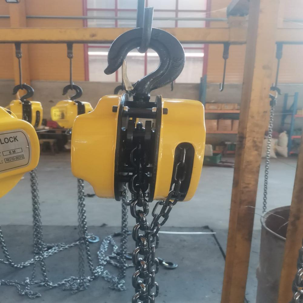 Chain Pulley Block - Application: Lifting And Lowering Heavy Loads